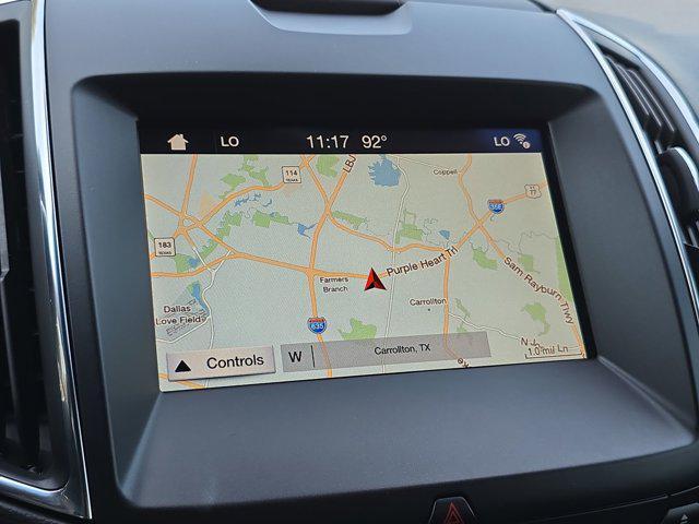 Photo of 2019 Agate Black Metallic Ford Edge