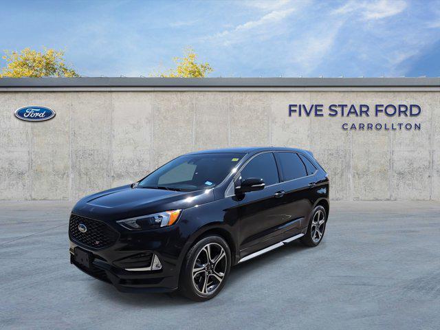 Photo of 2019 Agate Black Metallic Ford Edge