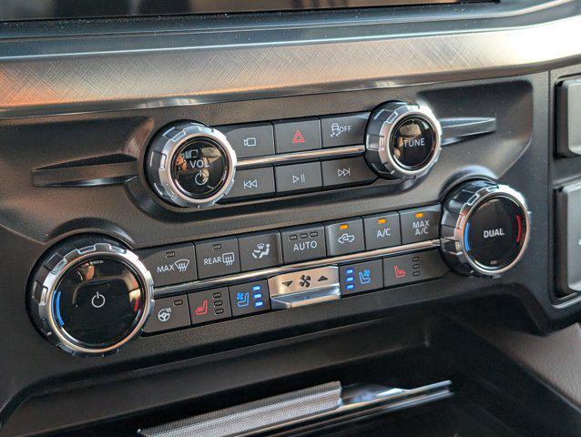 Photo of 2025 Agate Black Metallic Ford F-250