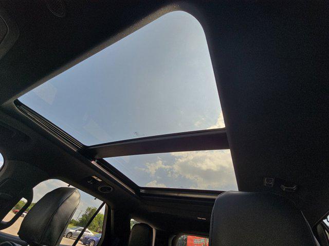 Photo of 2020 Star White Metallic Tri-Coat Ford Explorer