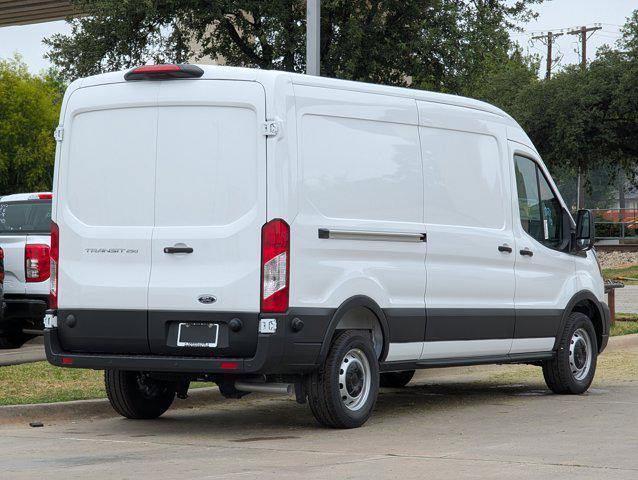 Photo of 2025 Oxford White Ford Transit-250