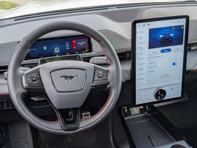 Photo of 2025 Star White Metallic Tri-Coat Ford Mustang Mach-E