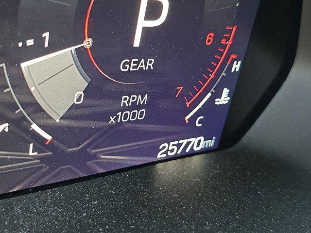 Photo of 2024 Summit White GMC Canyon