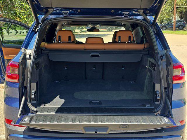 Photo of 2022 Phytonic Blue Metallic BMW X5