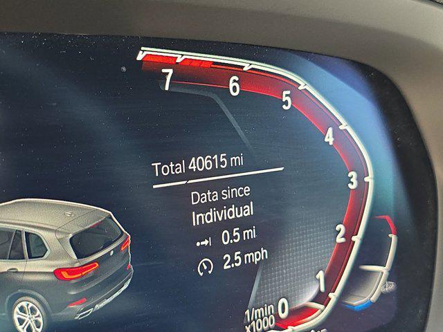 Photo of 2022 Phytonic Blue Metallic BMW X5