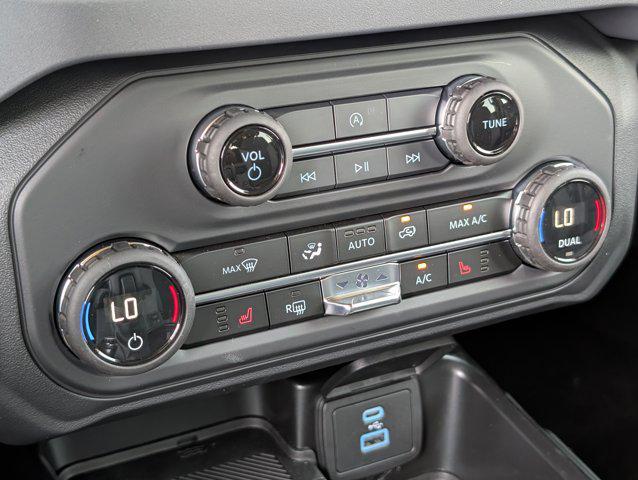 Photo of 2025 Carbonized Gray Metallic Ford Bronco