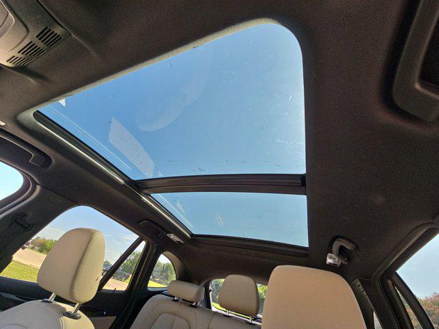 Photo of 2020 Mediterranean Blue Metallic BMW X1