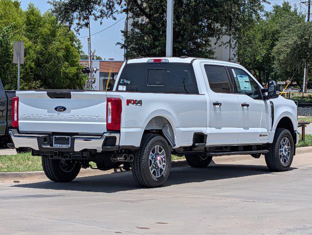 Photo of 2025 Oxford White Ford F-350