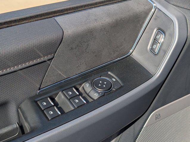 Photo of 2025 Black Metallic Ford F-150