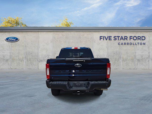Photo of 2022 Antimatter Blue Metallic Ford F-250