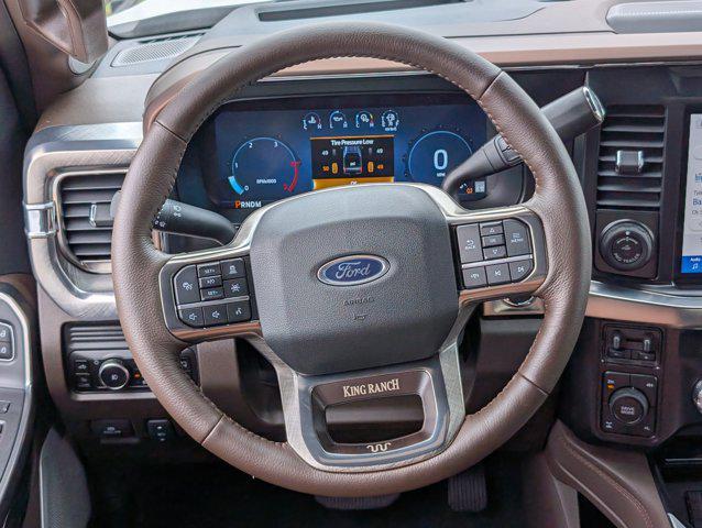 Photo of 2025 Star White Metallic Tri-Coat Ford F-350
