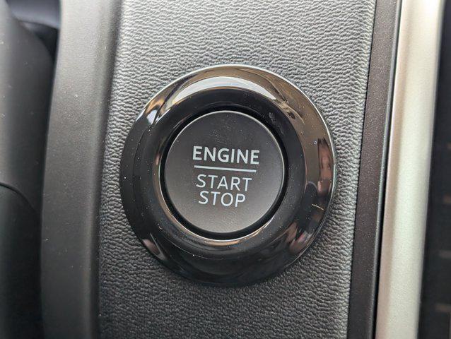 Photo of 2025 Gray Ford Expedition