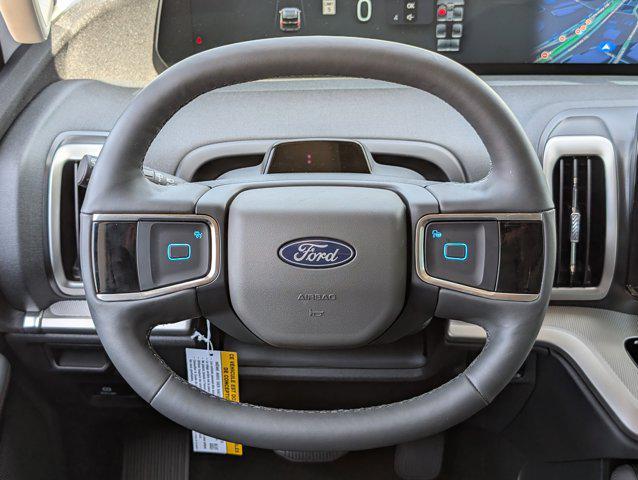 Photo of 2025 Gray Ford Expedition