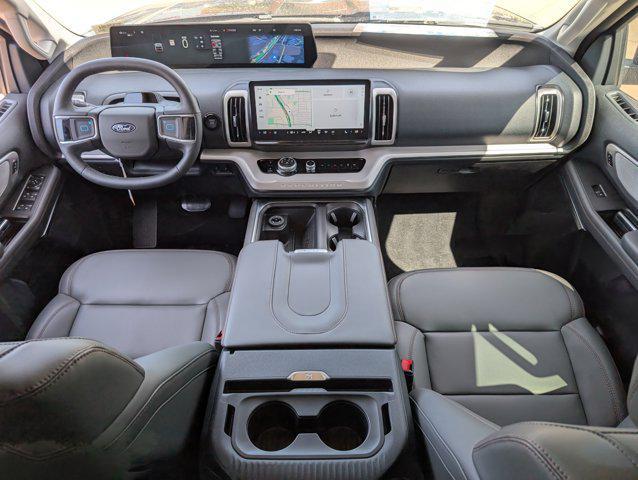 Photo of 2025 Gray Ford Expedition