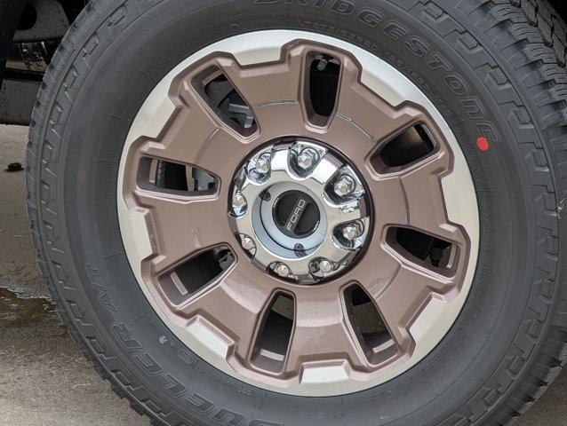 Photo of 2025 Agate Black Metallic Ford F-350