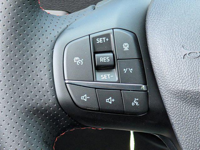Photo of 2025 Carbonized Gray Metallic Ford Escape