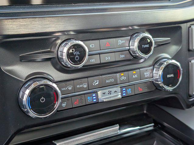 Photo of 2025 Agate Black Metallic Ford F-250