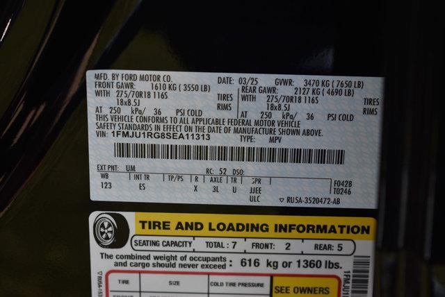 Photo of 2025 Agate Black Metallic Ford Expedition