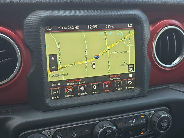 Photo of 2023 Black Clearcoat Jeep Gladiator