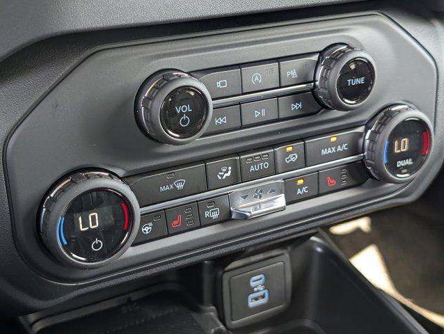 Photo of 2025 Azure Gray Metallic Tri-Coat Ford Bronco