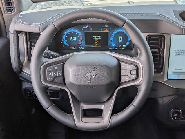 Photo of 2025 Shadow Black Ford Bronco