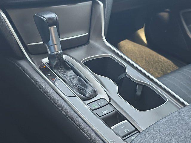Photo of 2021 Platinum White Pearl Honda Accord