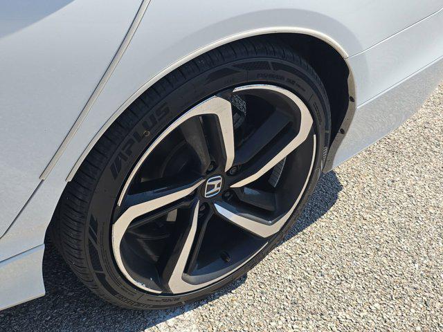 Photo of 2021 Platinum White Pearl Honda Accord