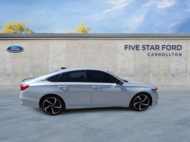 Photo of 2021 Platinum White Pearl Honda Accord