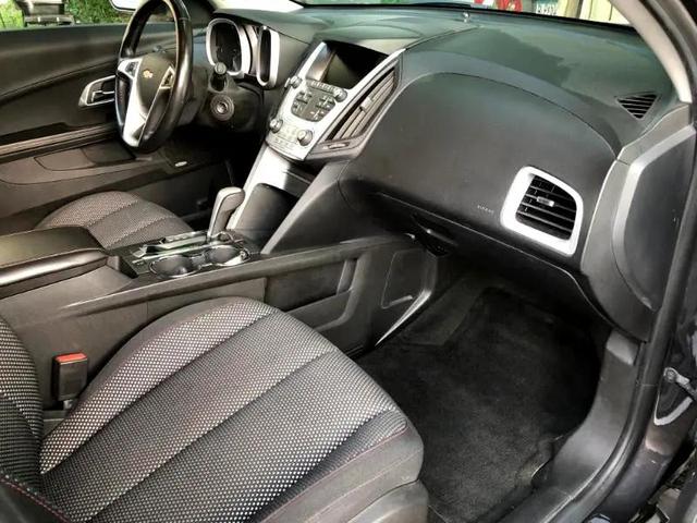 Photo of 2015 Tungsten Metallic Chevrolet Equinox