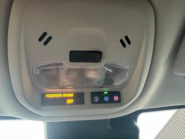 Photo of 2024 White Chevrolet Trax