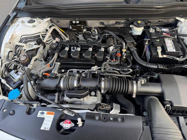Photo of 2021 White Honda Accord