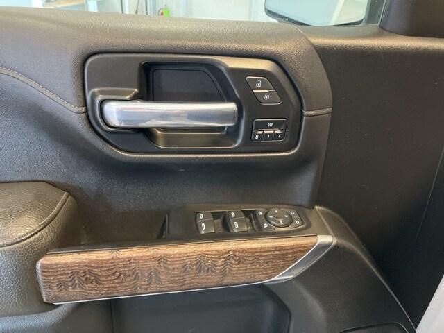 Photo of 2021 White Frost GMC Sierra 1500