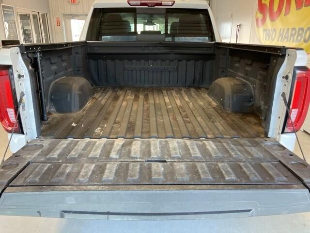 Photo of 2021 White Frost GMC Sierra 1500
