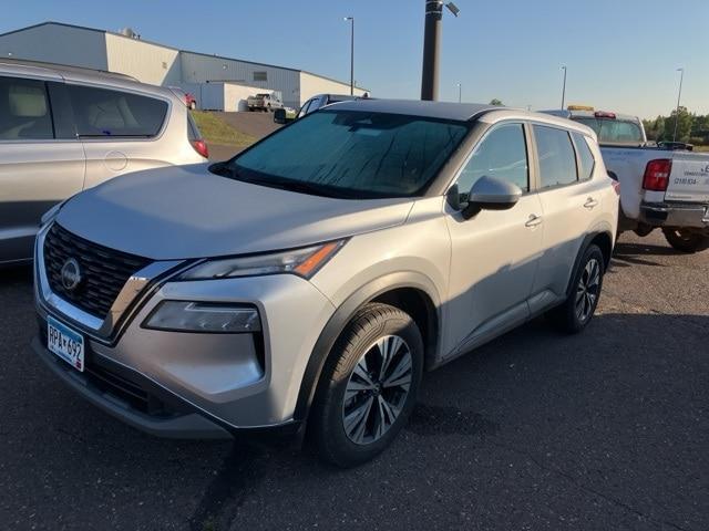 Photo of 2023 Brilliant Silver Metallic Nissan Rogue