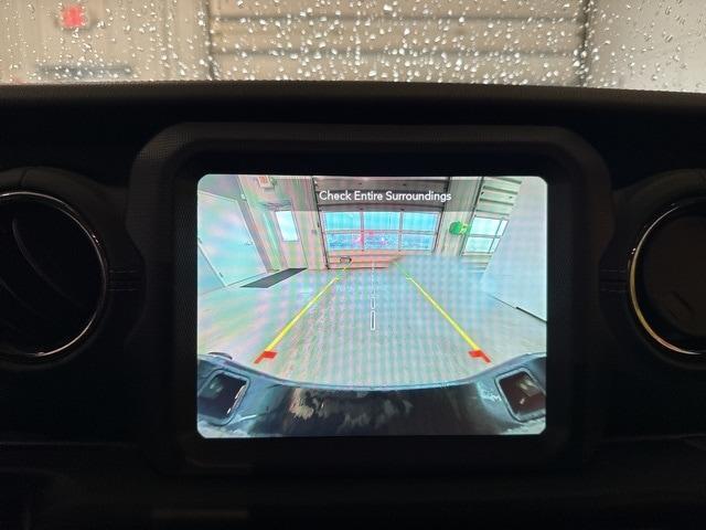 Photo of 2022 Sting Gray Clearcoat Jeep Gladiator