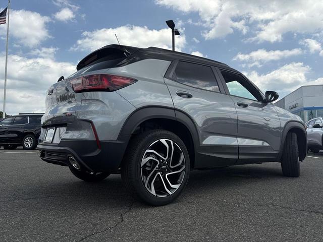 Photo of 2026 Sterling Gray Metallic Chevrolet Trailblazer