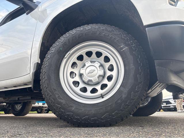 Photo of 2026 Summit White Chevrolet Silverado 1500