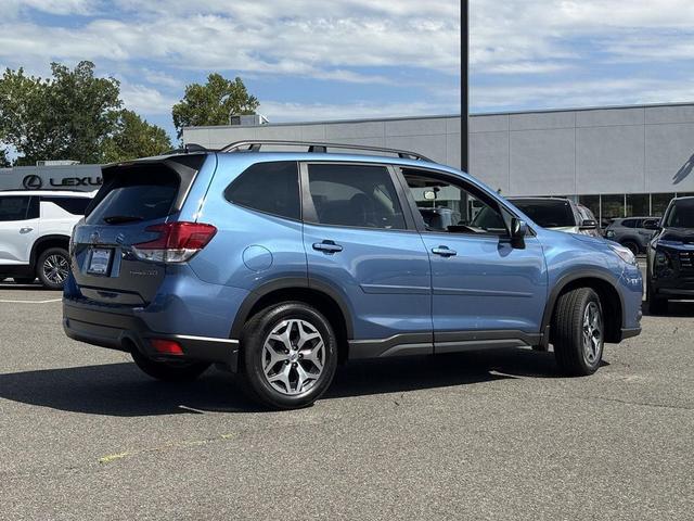 Photo of 2024 Horizon Blue Pearl Subaru Forester