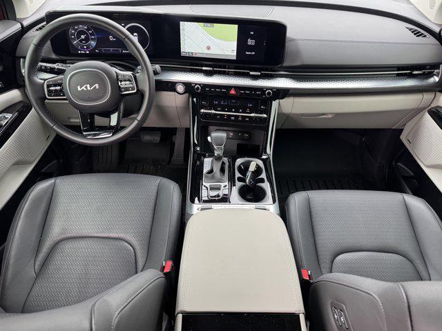 Photo of 2024 Flare Red Kia Carnival