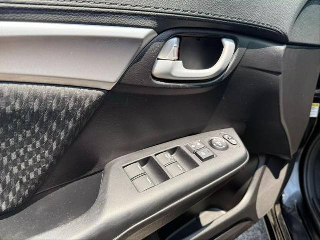 Photo of 2014 Crystal Black Pearl Honda Civic