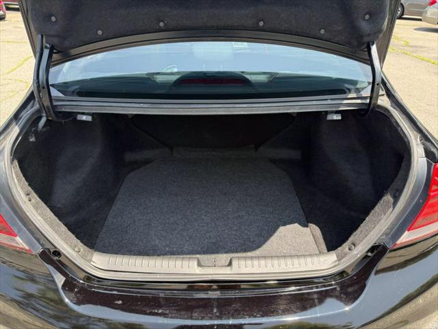 Photo of 2014 Crystal Black Pearl Honda Civic