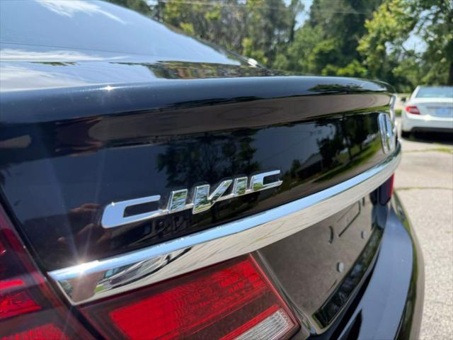 Photo of 2014 Crystal Black Pearl Honda Civic