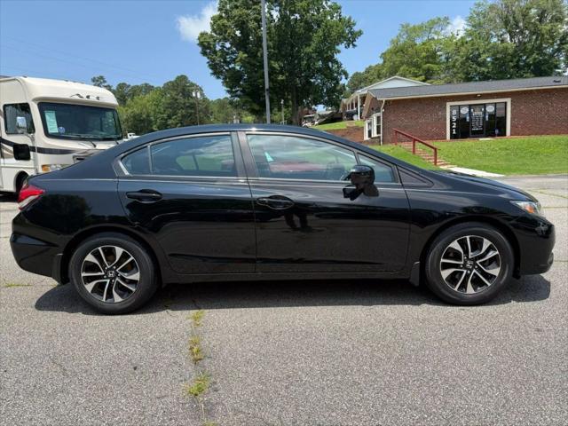 Photo of 2014 Crystal Black Pearl Honda Civic