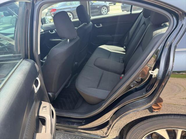 Photo of 2014 Crystal Black Pearl Honda Civic