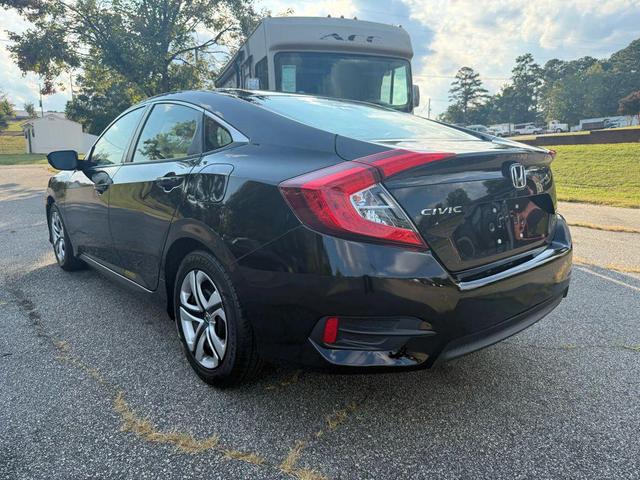Photo of 2017 Black Honda Civic