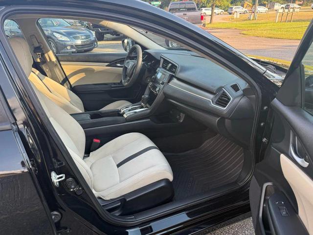 Photo of 2017 Black Honda Civic