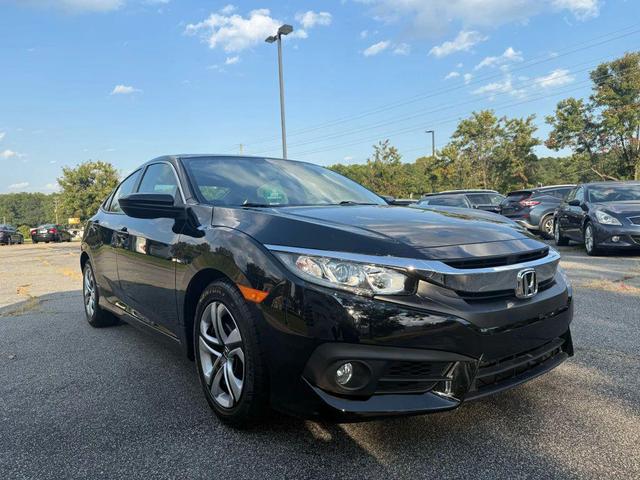 Photo of 2017 Black Honda Civic