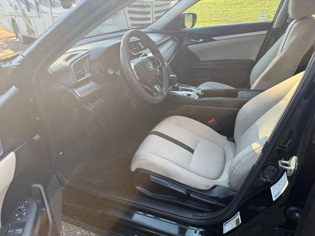 Photo of 2017 Black Honda Civic
