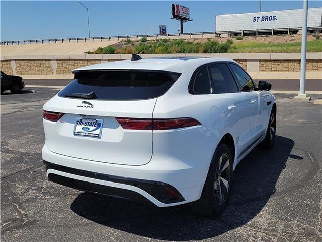 Photo of 2024 Fuji White Jaguar F-PACE
