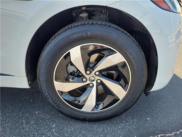 Photo of 2024 Fuji White Jaguar F-PACE